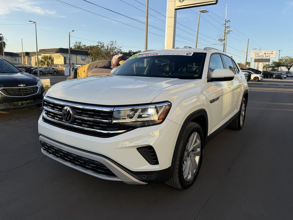 Used 2021 Volkswagen Atlas Cross Sport SE image 3