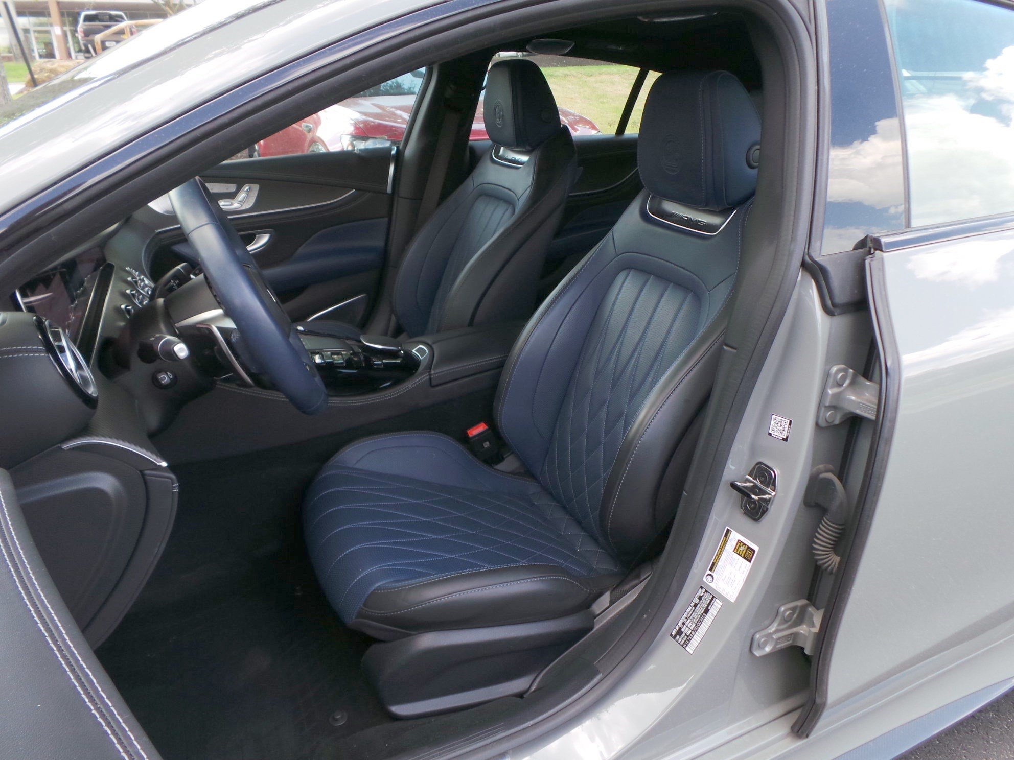 Used 2024 Mercedes-Benz AMG GT 63 image 8