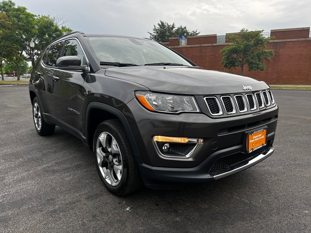 Certified 2019 Jeep Compass Limited w/ Safety & Security Group image 2