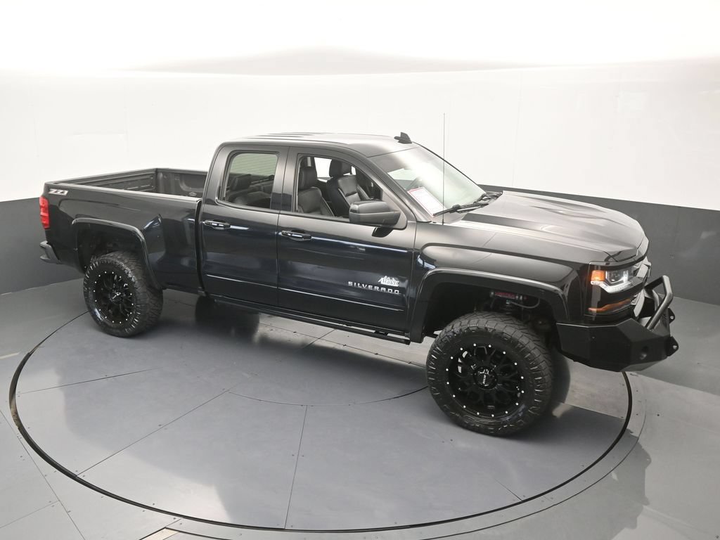Used 2018 Chevrolet Silverado 1500 LT w/ All Star Edition AWD/4WD image 51
