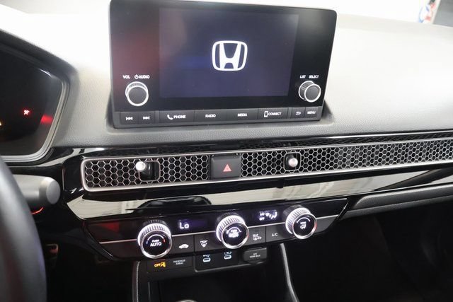 Used 2025 Honda Civic Sport image 19