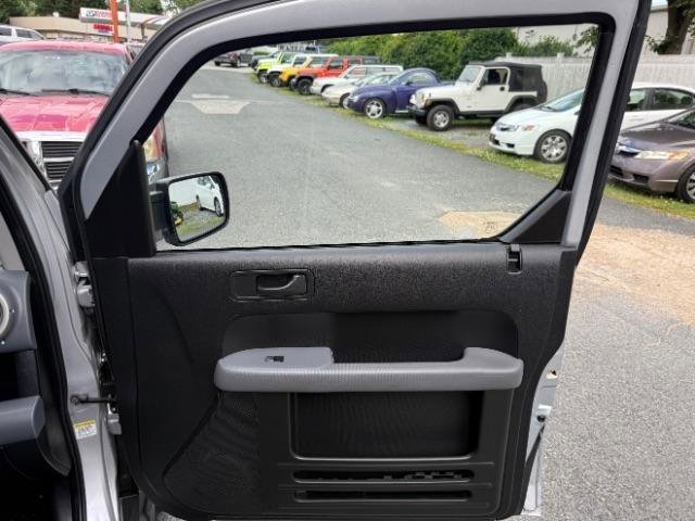 Used 2008 Honda Element LX image 9