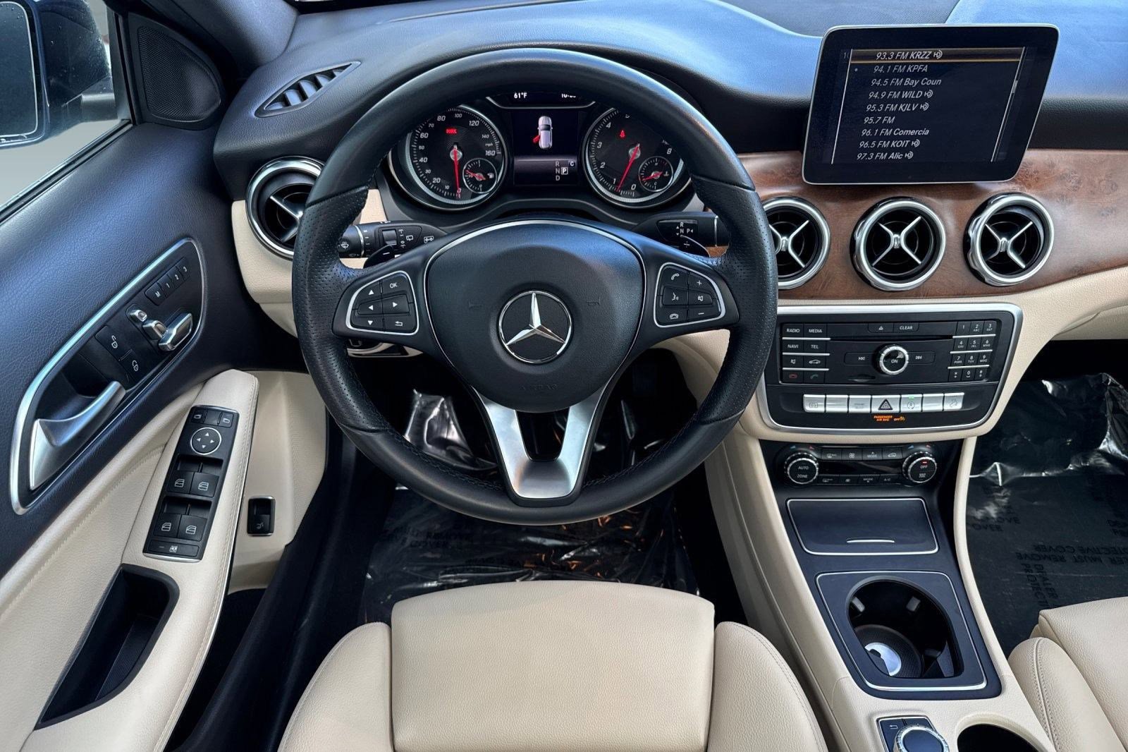 Certified 2018 Mercedes-Benz GLA 250 4MATIC image 27