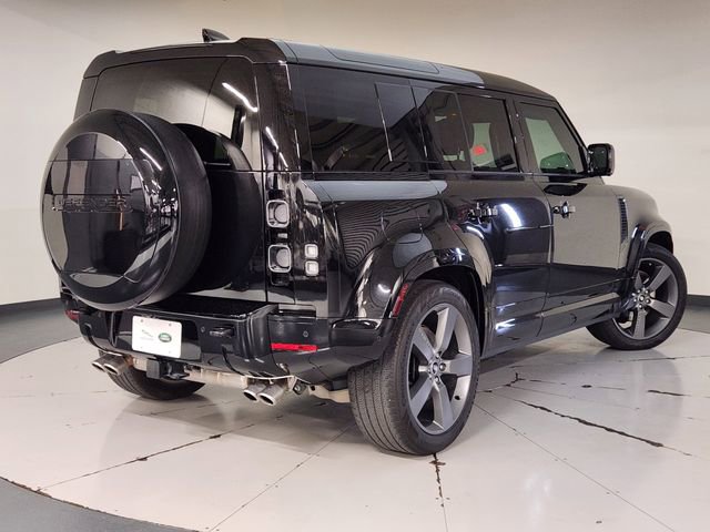 Used 2025 Land Rover Defender 110 V8 AWD/4WD image 2