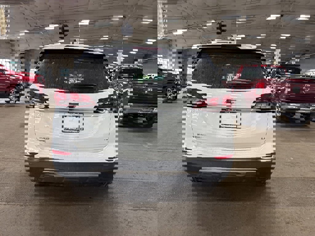 Certified 2024 Chevrolet Equinox LT w/ LPO, Floor Liner Package image 4