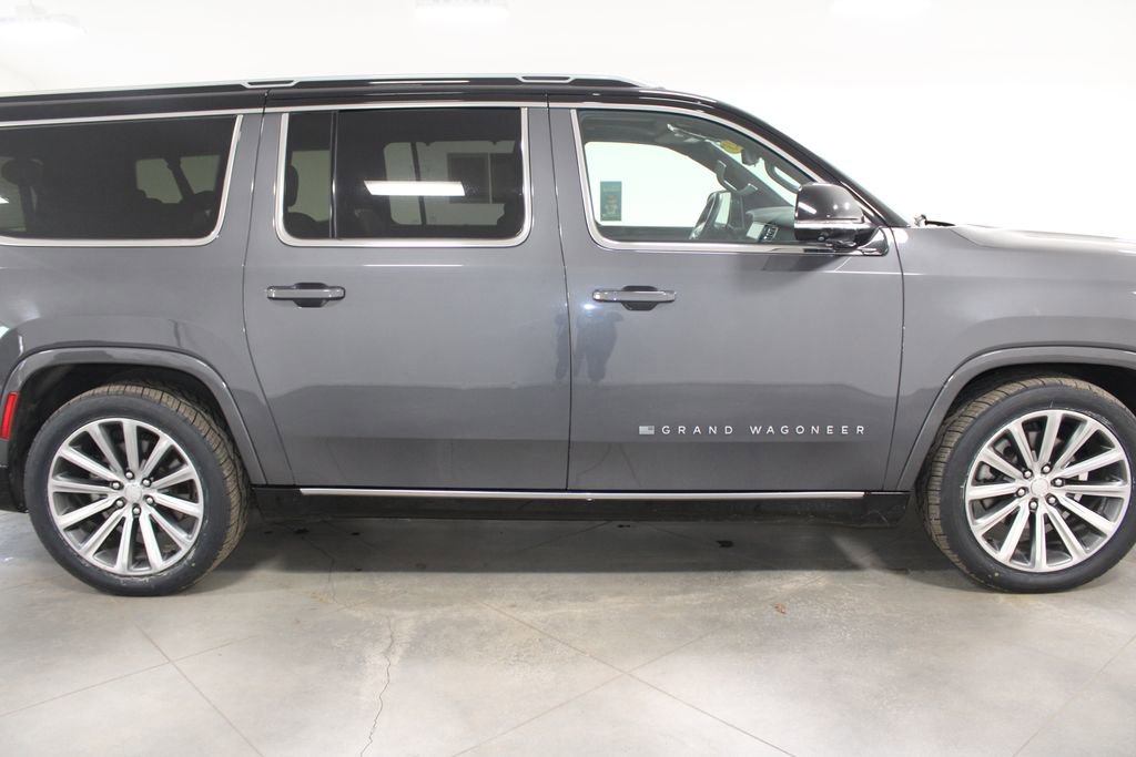Used 2023 Jeep Grand Wagoneer L Series II image 11