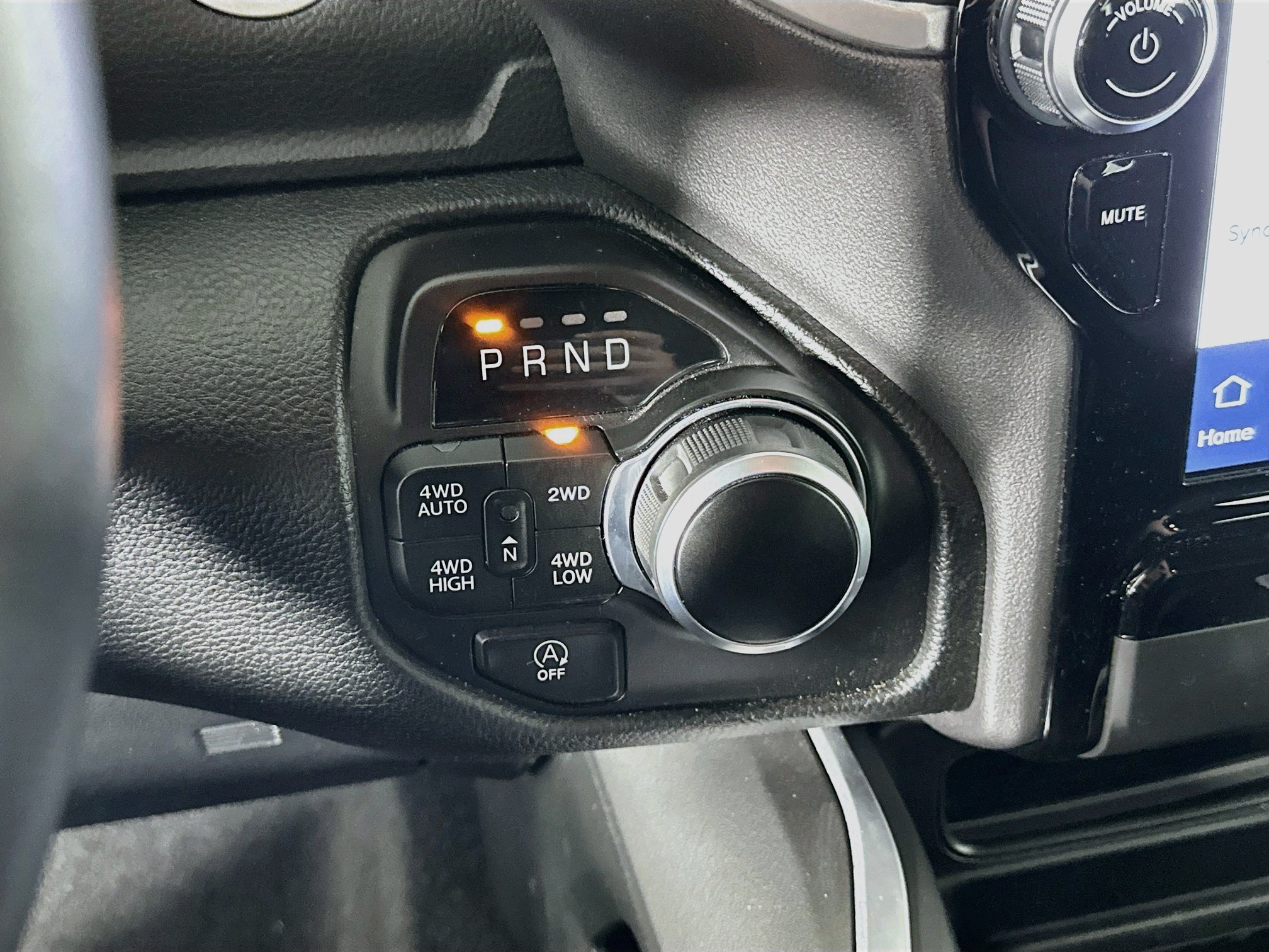Used 2023 RAM 1500 Big Horn AWD/4WD image 24