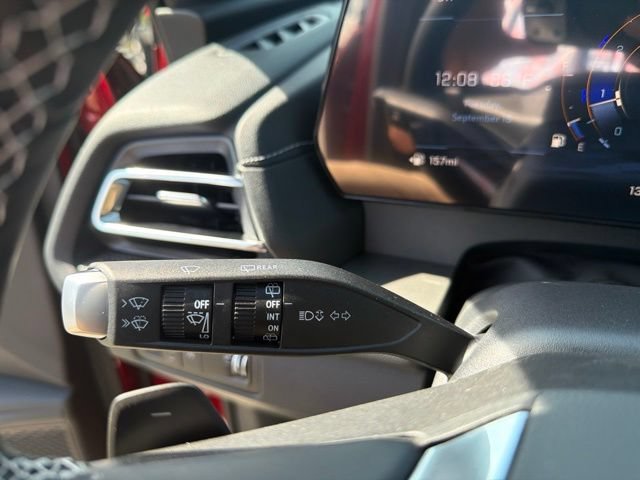 New 2027 Chevrolet Traverse LT w/ Driver Confidence Package FWD image 18