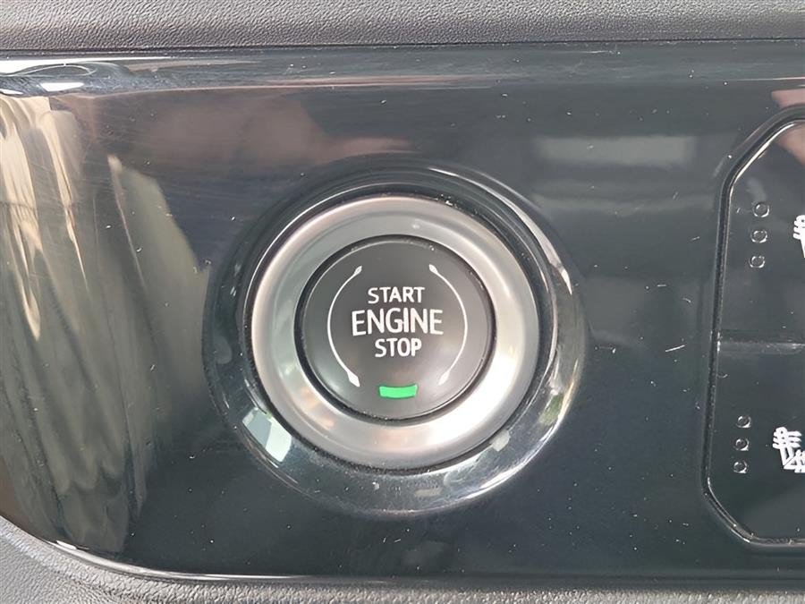 Used 2024 GMC Sierra 1500 SLE RWD image 5