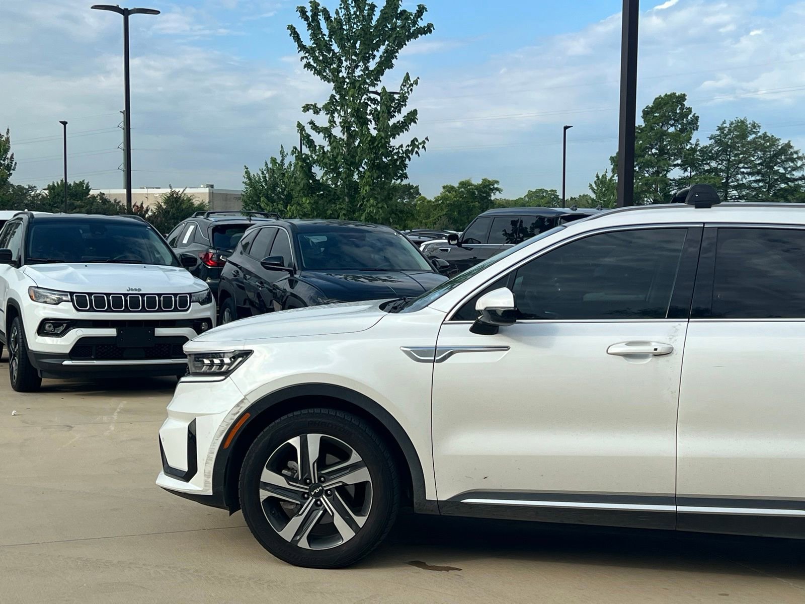 Used 2022 Kia Sorento SX w/ Panoramic Sunroof Package AWD/4WD image 7
