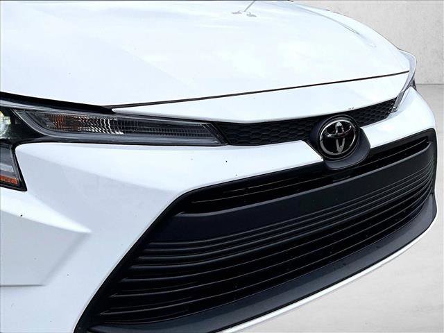 Used 2024 Toyota Corolla LE image 29