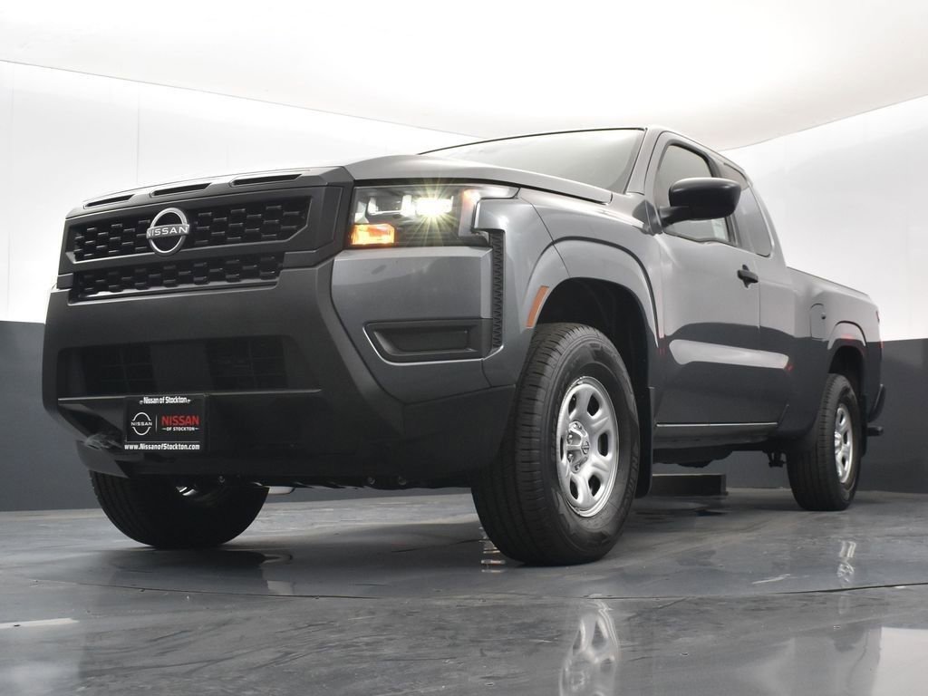 New 2026 Nissan Frontier S image 30