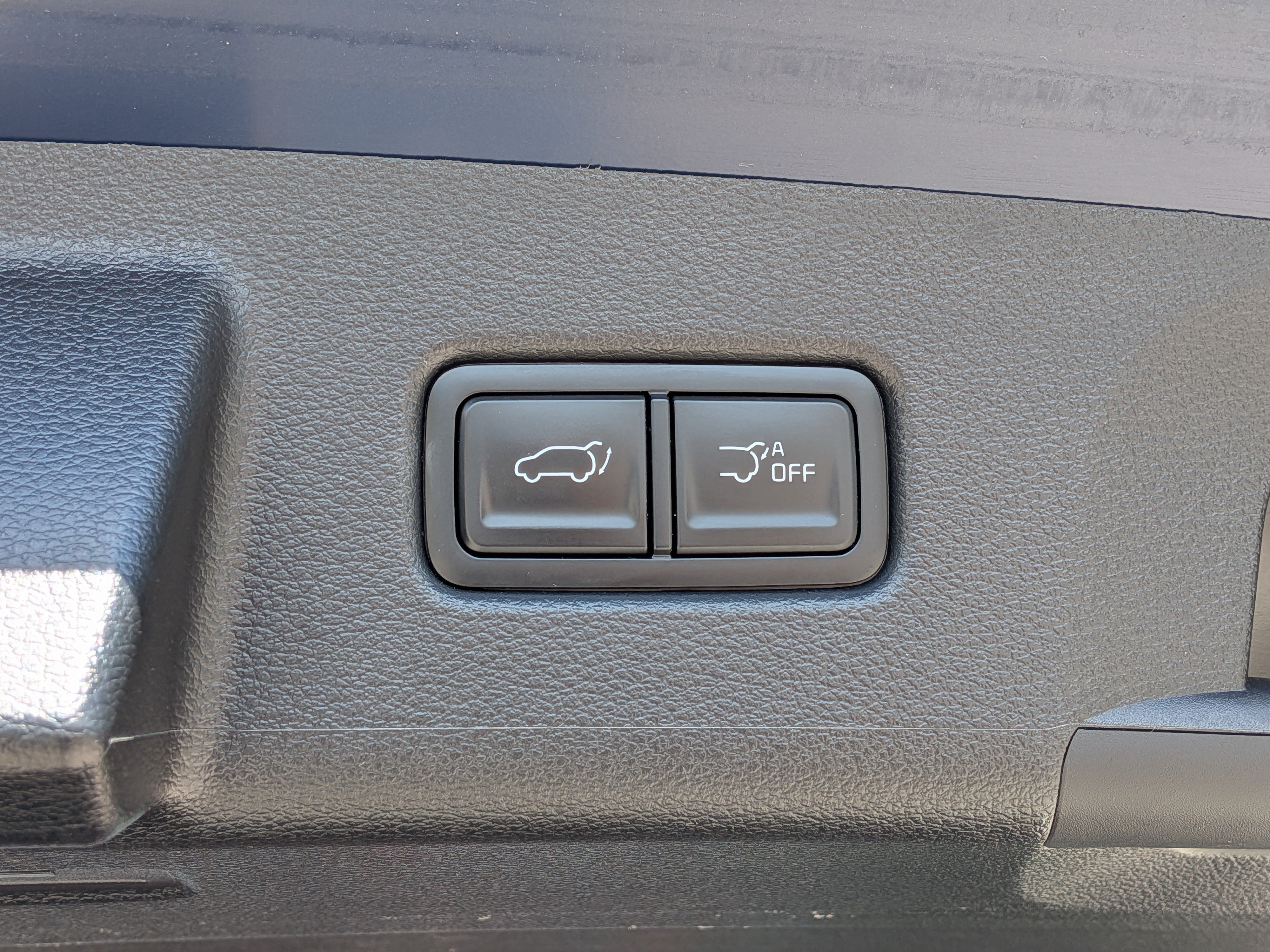 Used 2025 Kia Telluride S AWD/4WD image 14