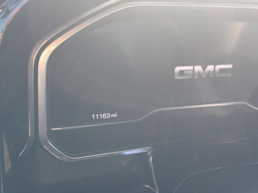 Used 2024 GMC Sierra 1500 Elevation AWD/4WD image 10