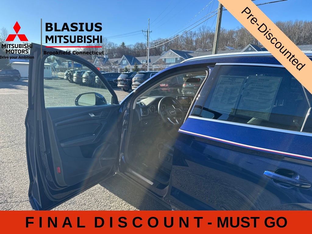Used 2021 Audi Q5 2.0T Premium Plus w/ Premium Plus Package AWD/4WD image 8