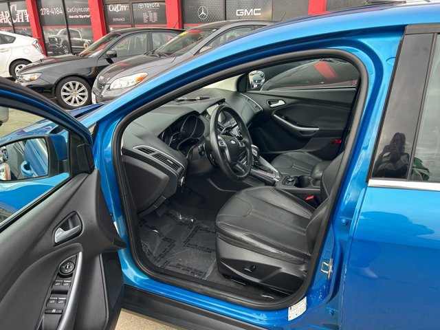 Used 2014 Ford Focus Titanium FWD image 7