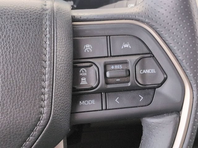 Certified 2025 Toyota 4Runner TRD Off-Road Premium AWD/4WD image 25