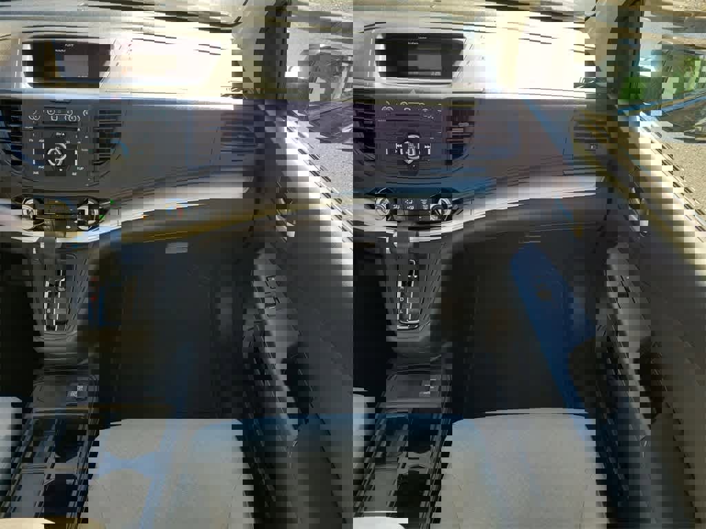 Used 2016 Honda CR-V SE image 14