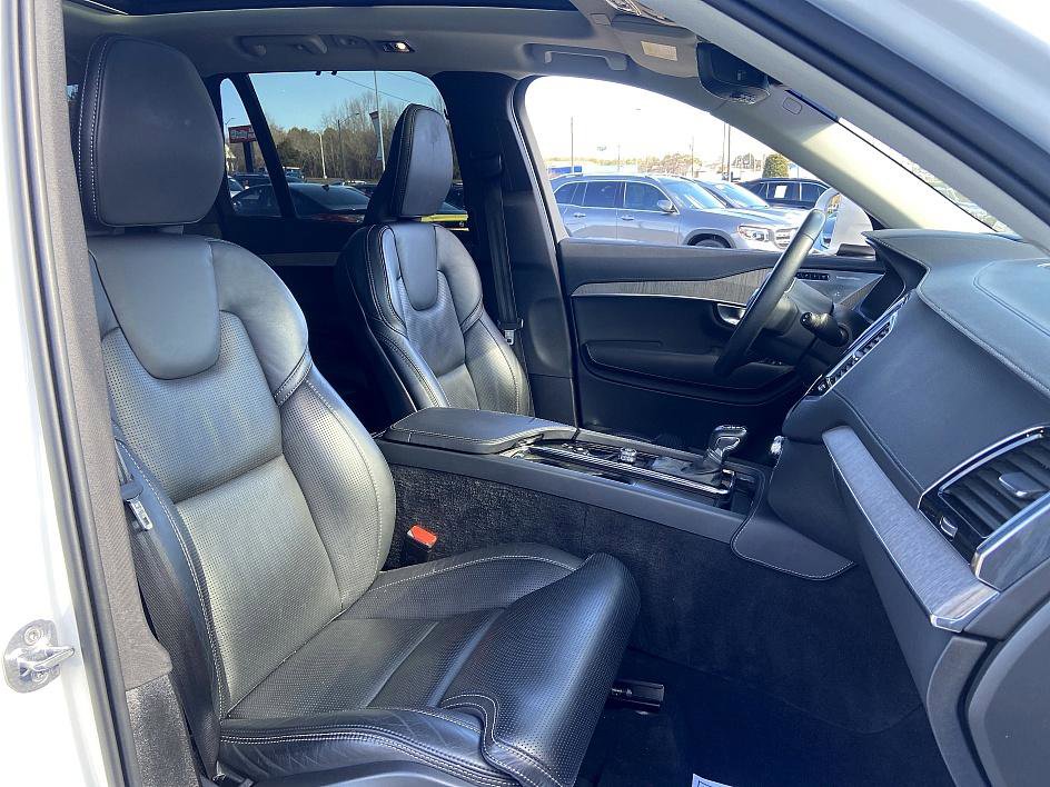 Used 2022 Volvo XC90 T6 Inscription w/ Advanced Package image 18