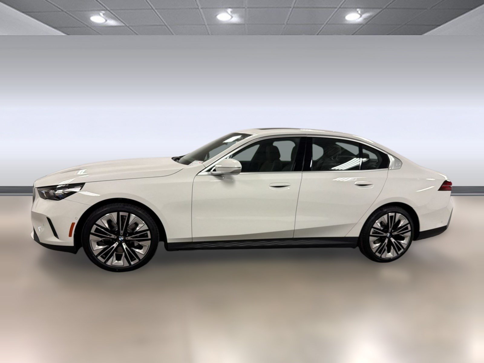 New 2027 BMW 530i RWD image 2