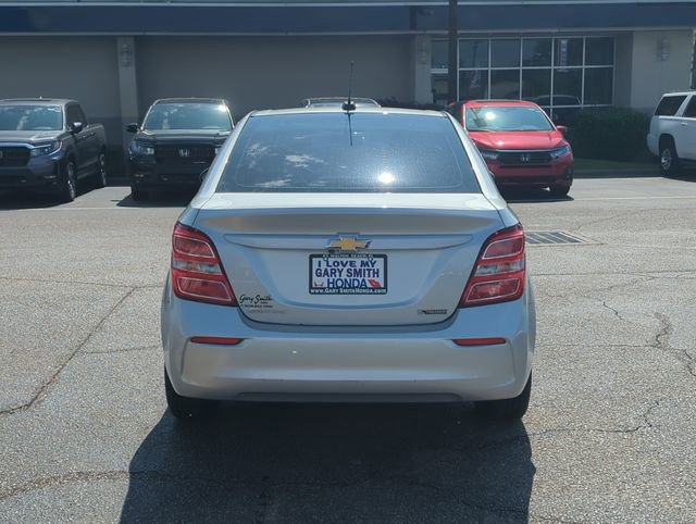 Used 2019 Chevrolet Sonic Premier FWD image 5