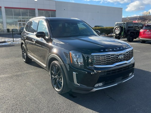 Used 2020 Kia Telluride SX w/ SX Prestige Package image 3