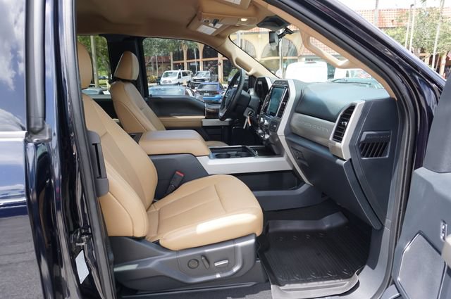Used 2022 Ford F350 Lariat w/ Chrome Package AWD/4WD image 3