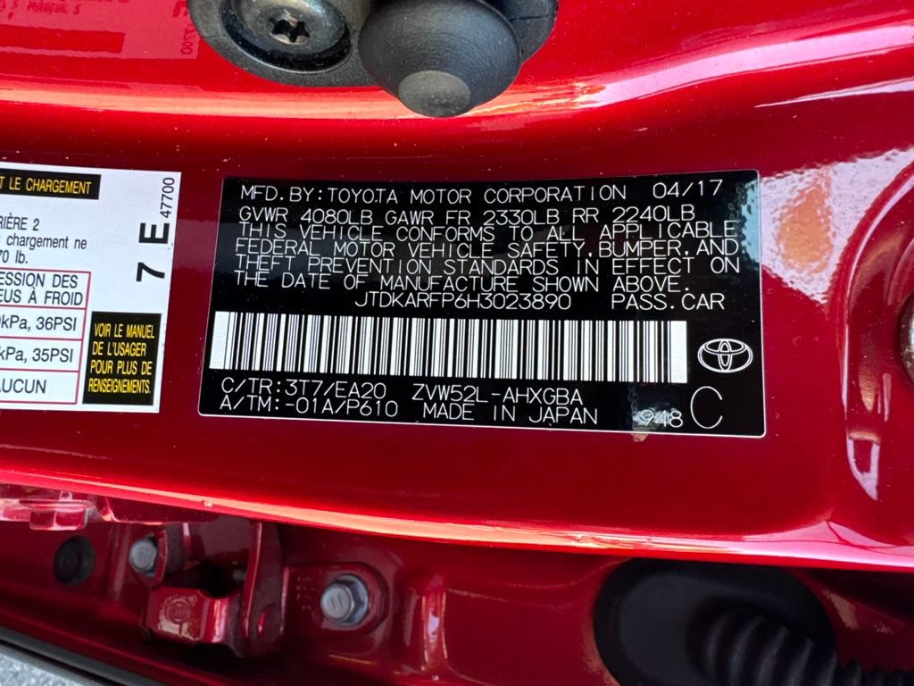 Used 2017 Toyota Prius Prime Advanced FWD image 18