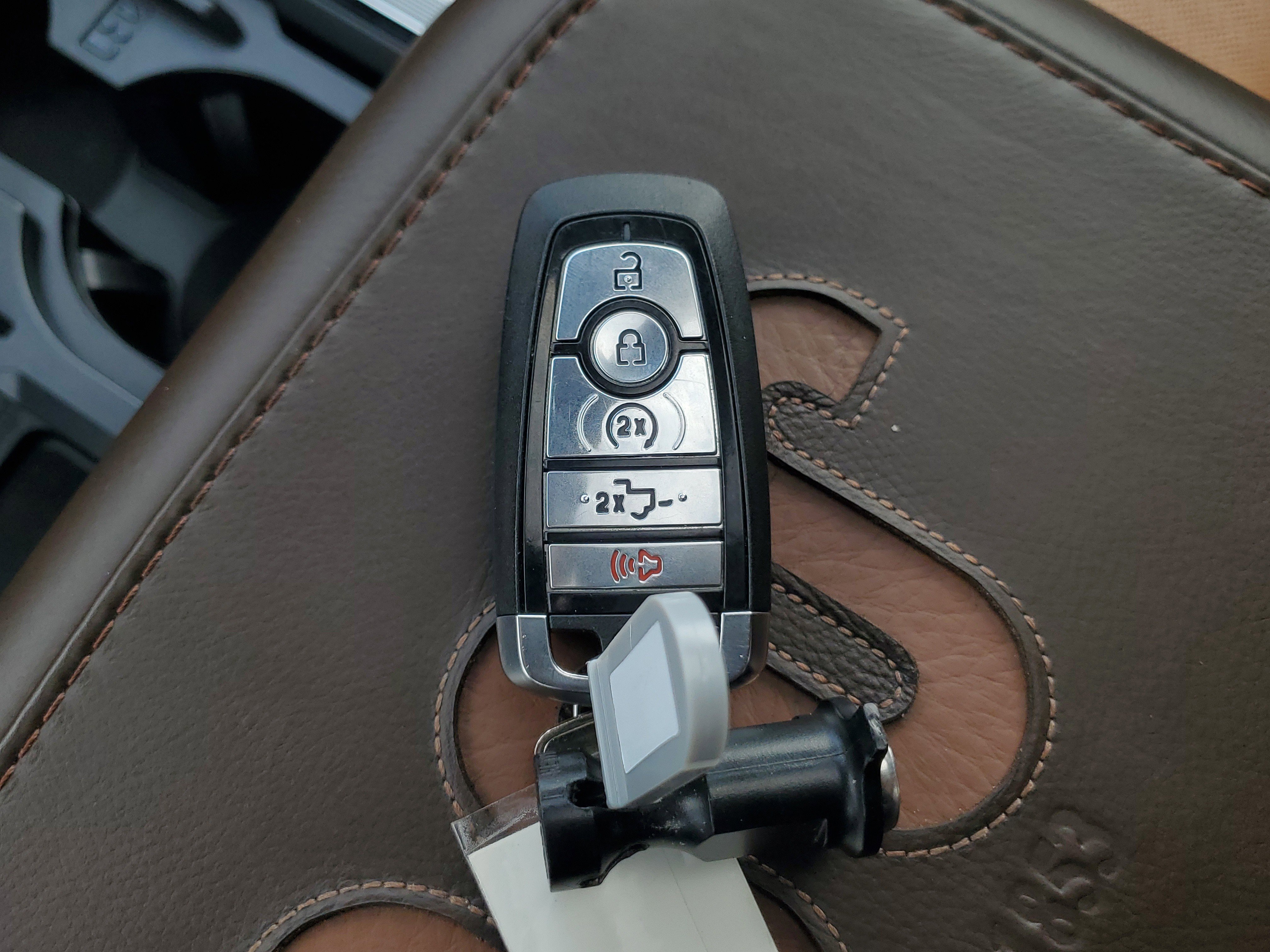 Certified 2025 Ford F350 King Ranch w/ Chrome Package image 30