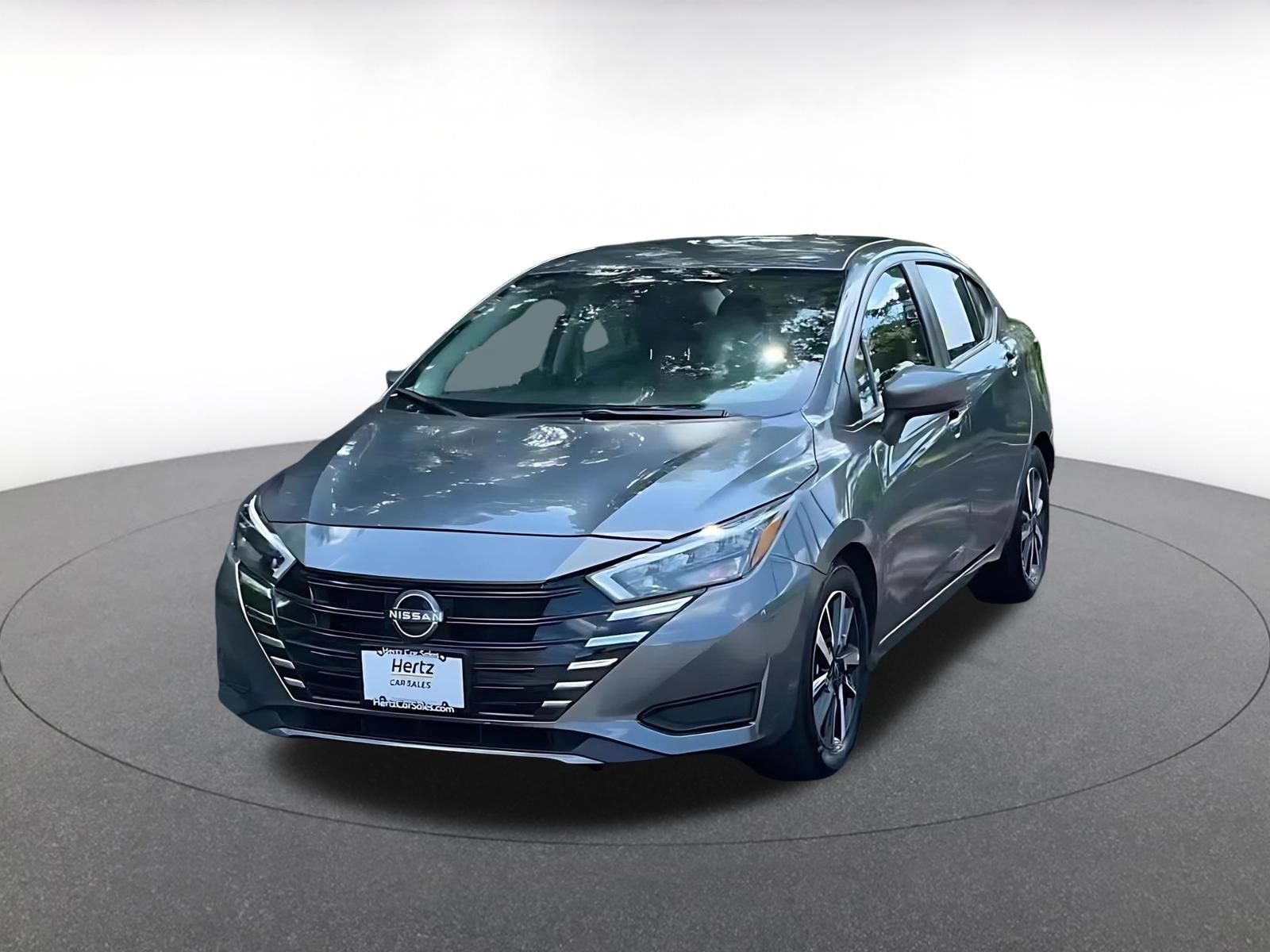 Used 2025 Nissan Versa SV FWD image 7