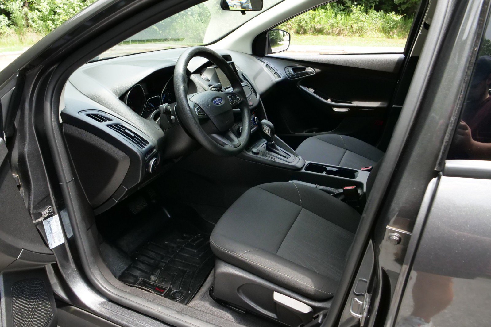 Used 2018 Ford Focus S FWD image 12