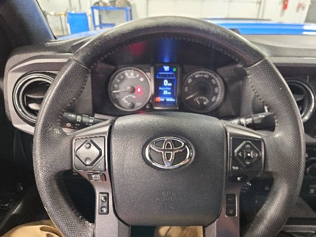 Used 2019 Toyota Tacoma TRD Pro AWD/4WD image 16