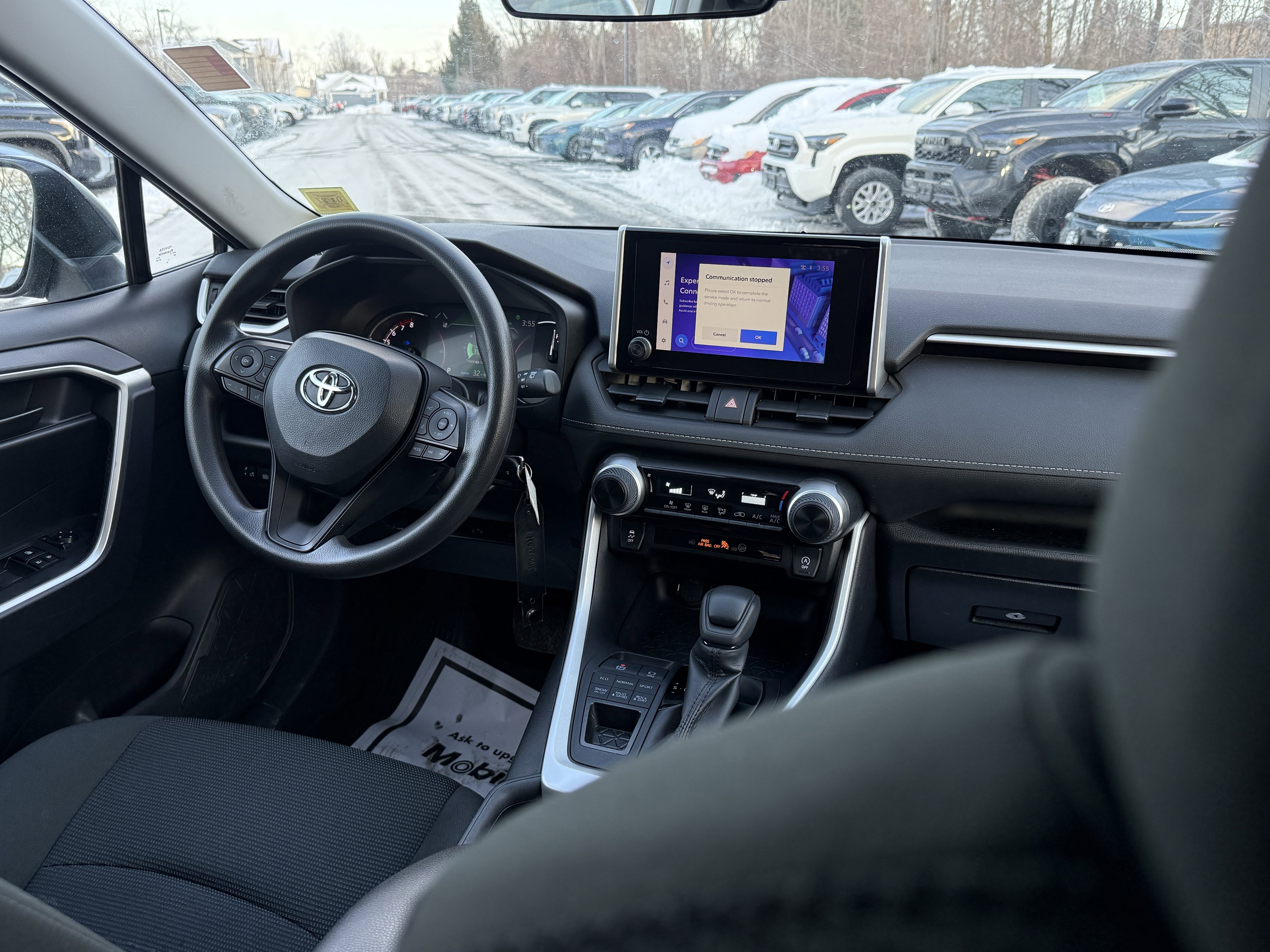 Used 2024 Toyota RAV4 LE image 12