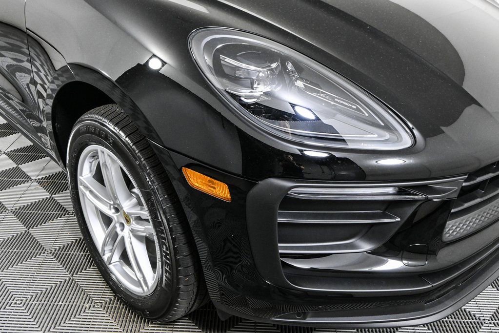 Certified 2026 Porsche Macan image 38