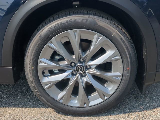 New 2026 MAZDA CX-90 Plug-In Hybrid w/ Preferred image 10