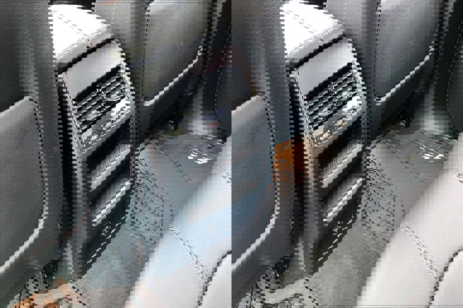 Used 2023 BMW X5 xDrive40i w/ Luxury Seating Package image 37