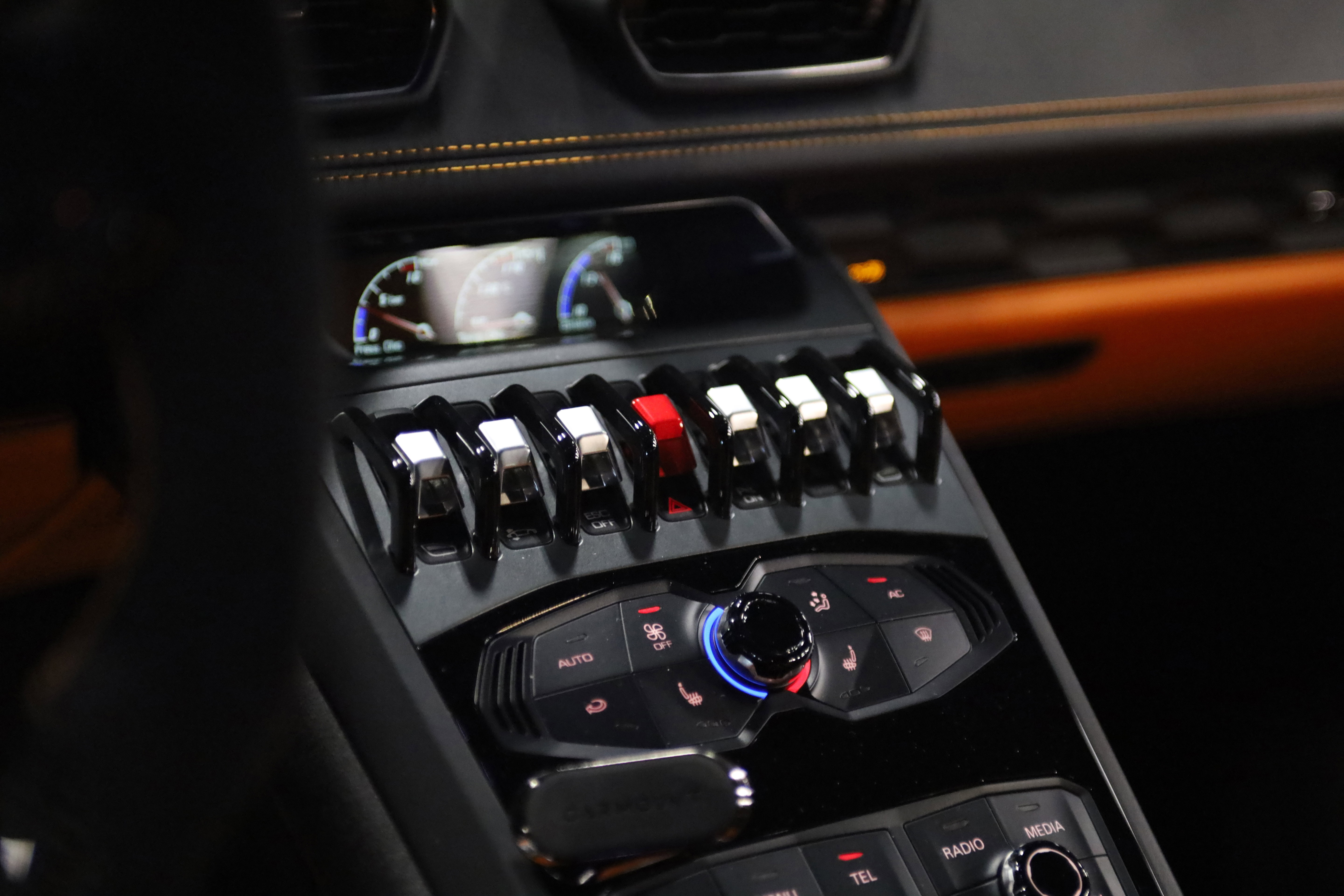 Used 2016 Lamborghini Huracan LP 610-4 image 20