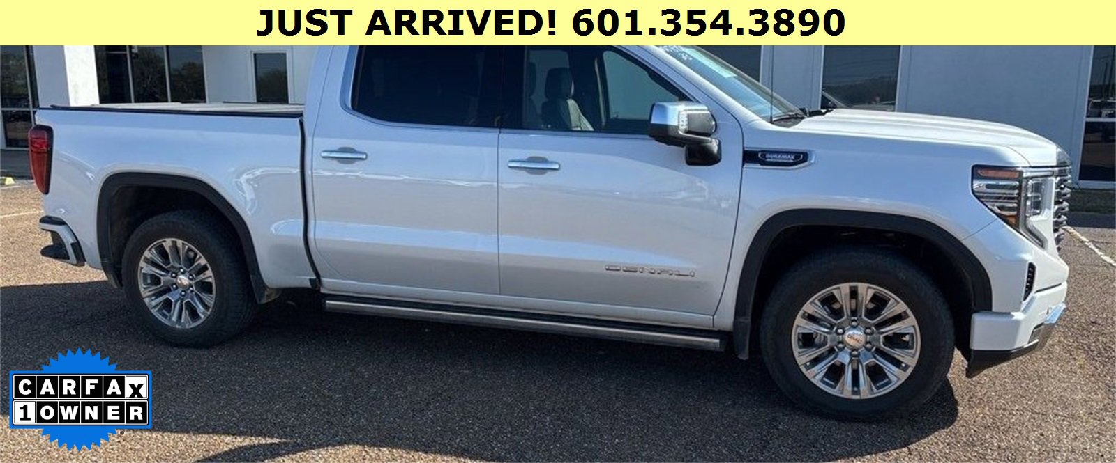 Used 2023 GMC Sierra 1500 Denali w/ Technology Package image 1