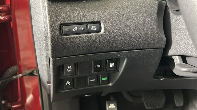 Used 2020 Nissan Rogue S FWD image 19