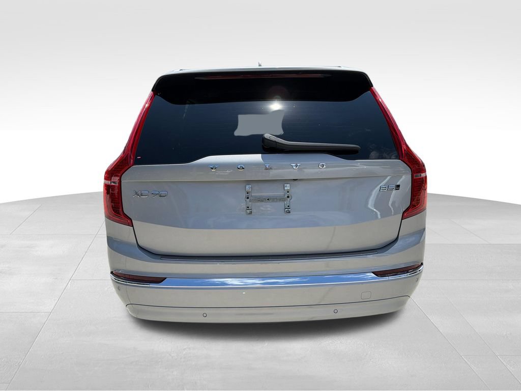 Used 2023 Volvo XC90 B5 Plus w/ Protection Package Premier AWD/4WD image 6