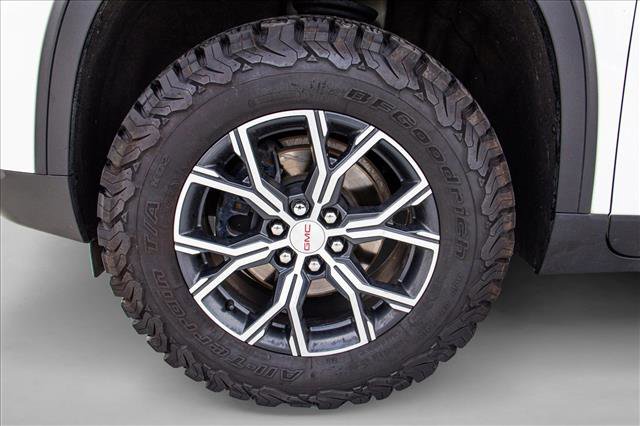 Used 2024 GMC Acadia AT4 AWD/4WD image 9