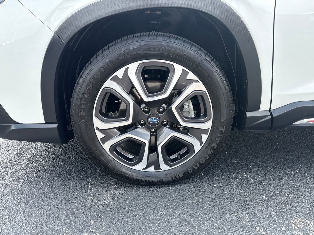 Used 2023 Subaru Ascent Limited w/ Technology Package AWD/4WD image 32