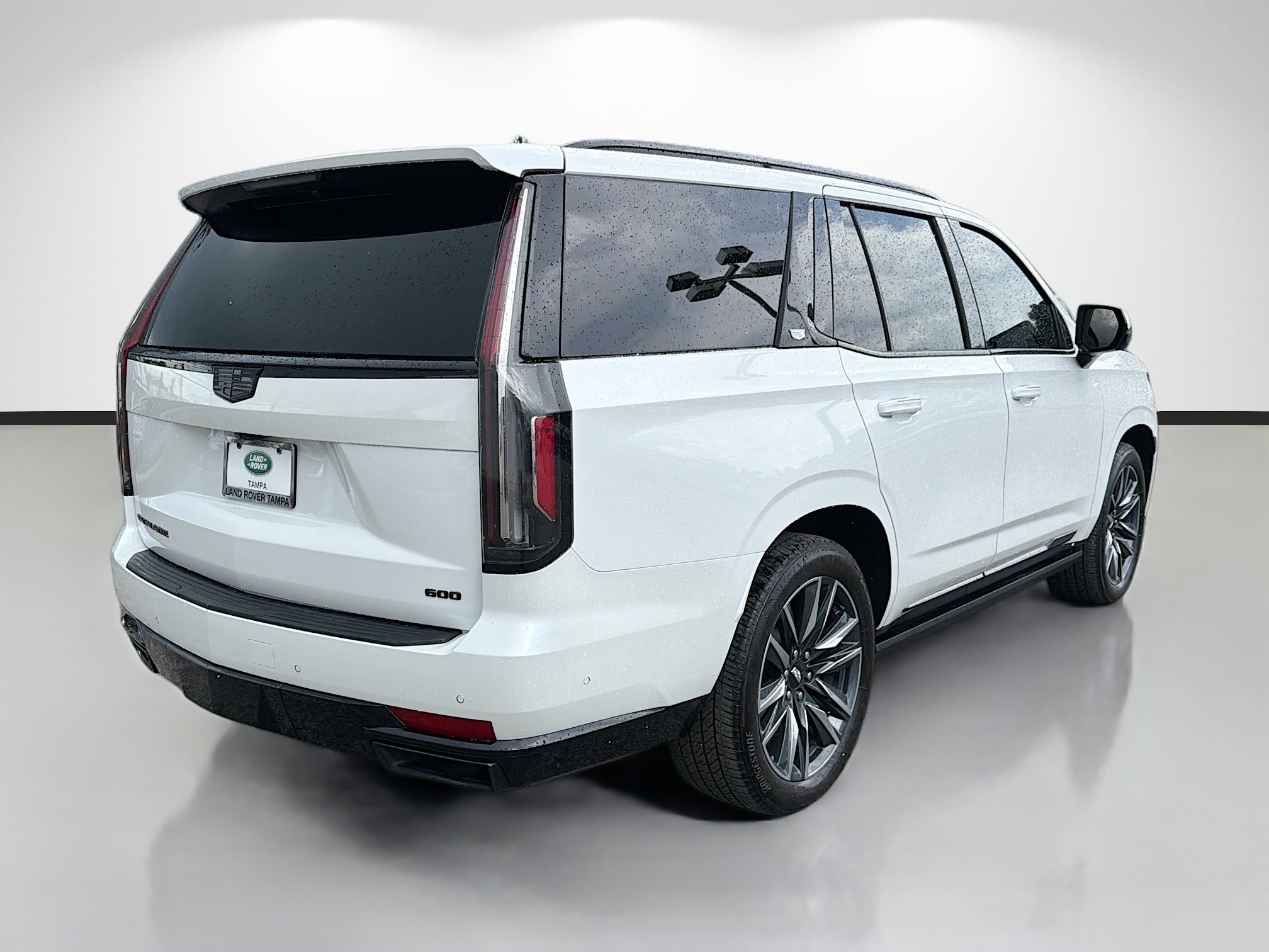 Used 2023 Cadillac Escalade Sport Platinum w/ Heavy-Duty Trailer Package AWD/4WD image 5