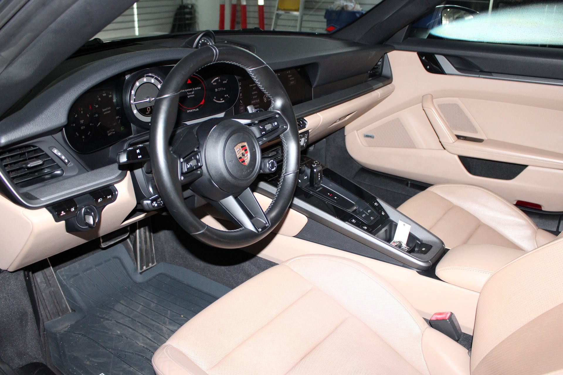 Used 2020 Porsche 911 Carrera S RWD image 23