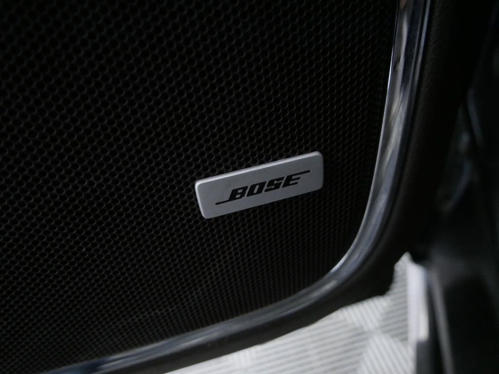 Used 2018 GMC Yukon Denali w/ Denali Ultimate Package image 18