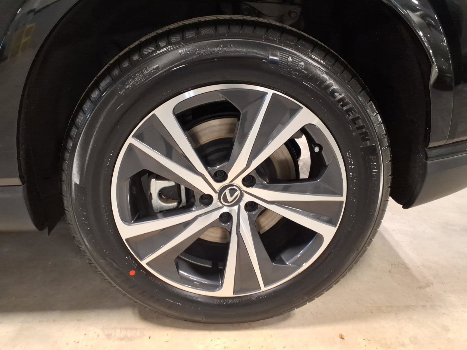 Used 2023 Lexus RX 350 Premium w/ Cold Area Package image 15