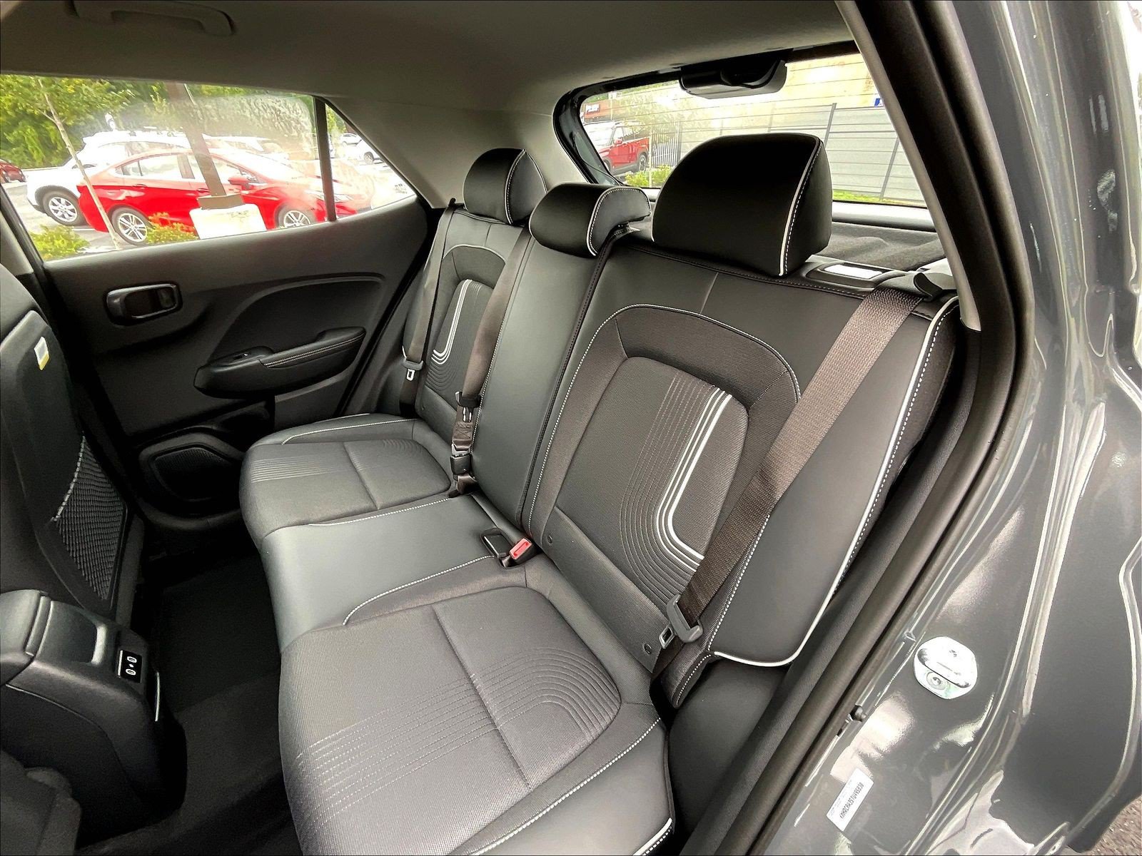 New 2026 Hyundai Venue SEL FWD image 17