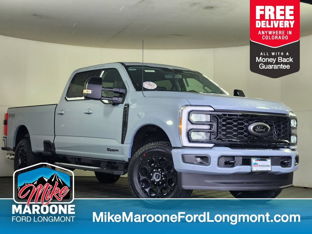 New 2026 Ford F350 Lariat w/ Black Appearance Package