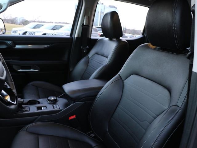 Used 2024 Ford Ranger Lariat w/ FX4 Off-Road Package image 22