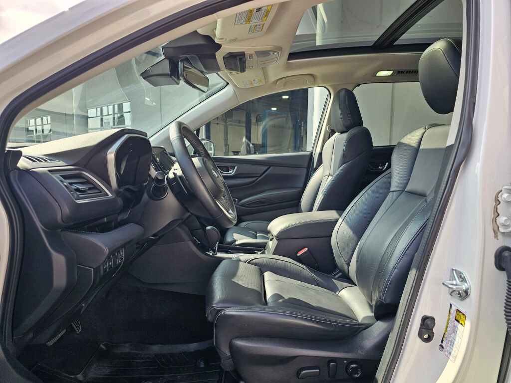 Used 2023 Subaru Ascent Limited w/ Technology Package AWD/4WD image 21